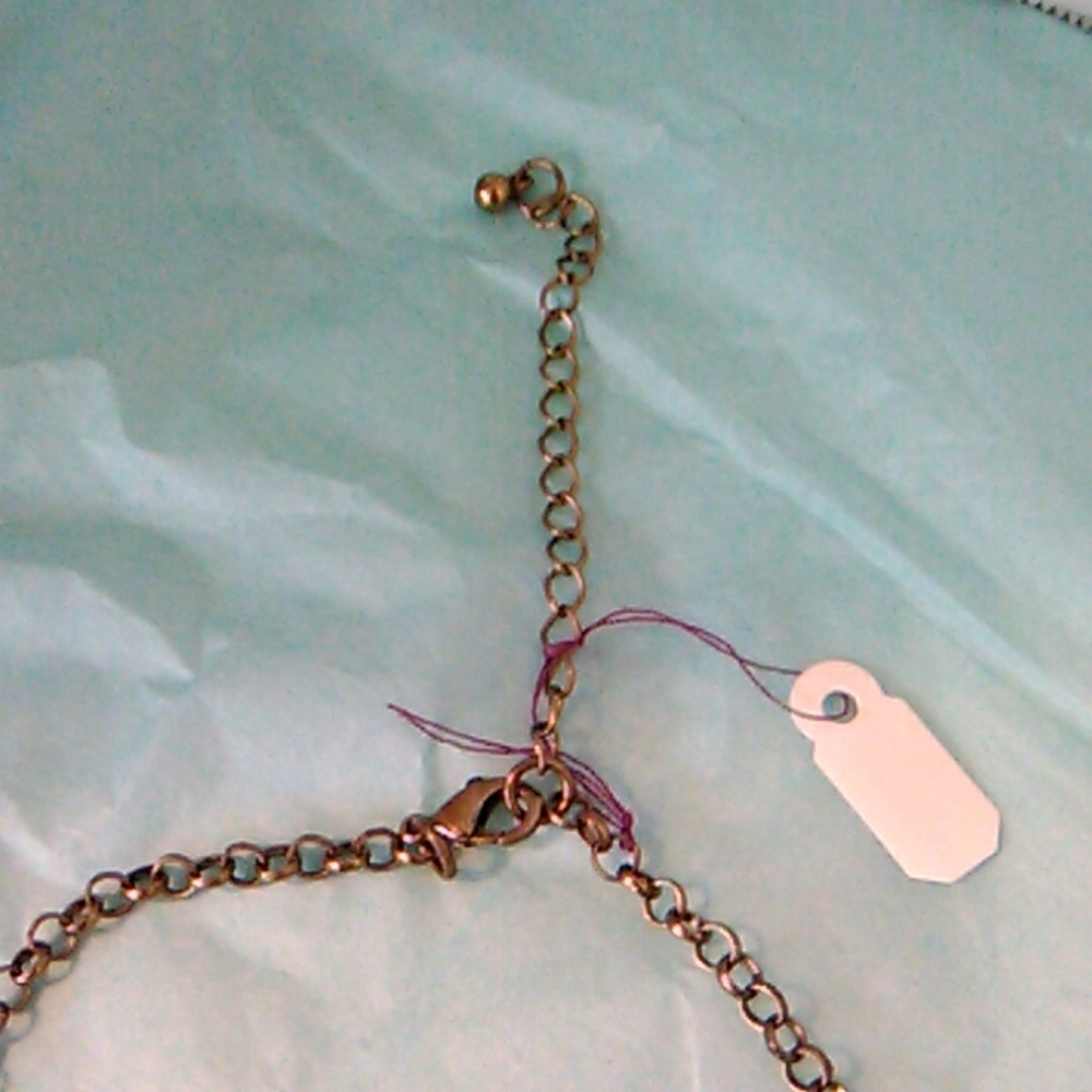 Nwt Red heart necklace - Picture 3 of 6